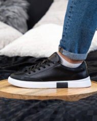 Кеди чоловічі VORTEX BLACK чорні з білою підошвою