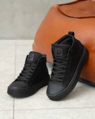 Чоловічі ботинки GLAM BLACK чорні шкіряні на масивній підошві вигляд спереду