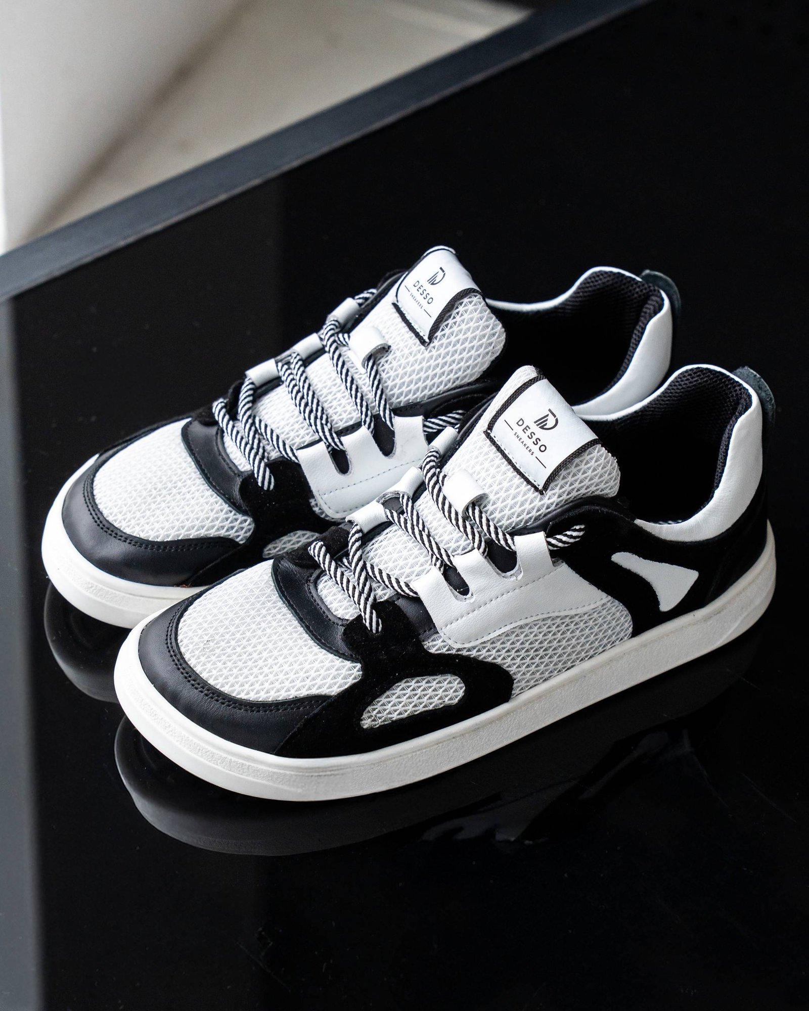 Чоловічі Barefoot FLY WHITE анатомічні білі Чоловічі Barefoot анатомічні FLY WHITE білі мінімалістичні кросівки з гнучкою підошвою