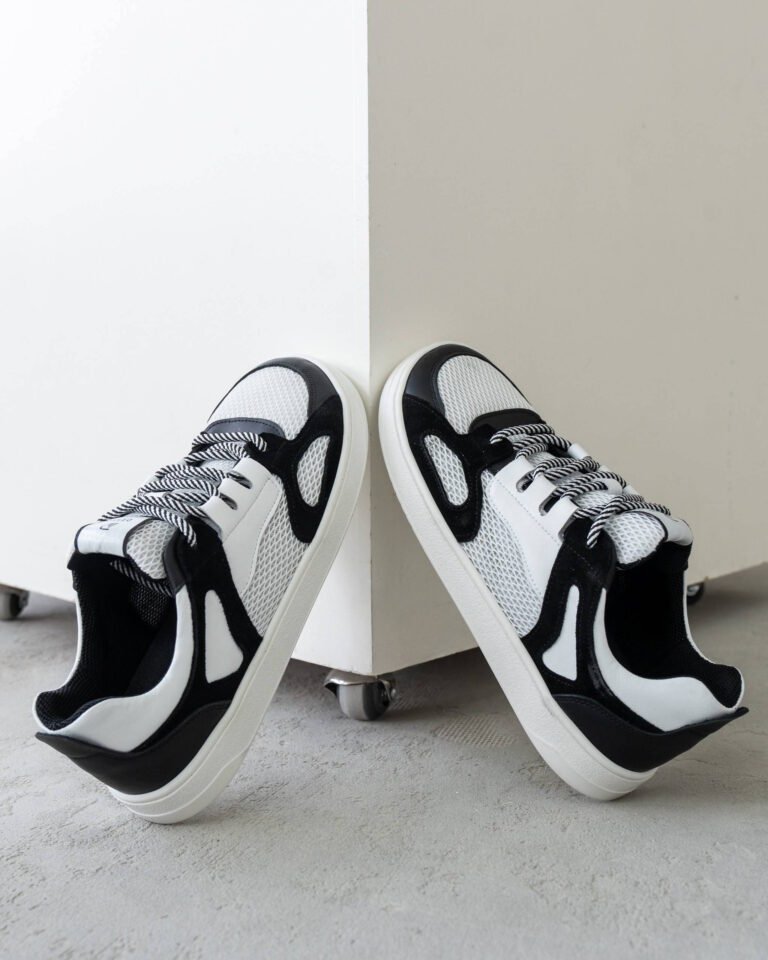 Чоловічі Barefoot анатомічні FLY WHITE білі мінімалістичні кросівки вигляд збоку