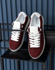 Чоловічі кеди літні AERO RED бордові вигляд зверху на підставці