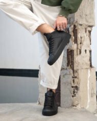 пропиши всю информацию для сео фото товар чоловічі ботинки URBAN BLACK