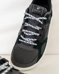 Чоловічі Barefoot анатомічні FLY GREEN зелені крупний план носка та шнурівки