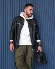 Чоловічі кеди високі SHADOW BLACK чорні у повному образі на моделі