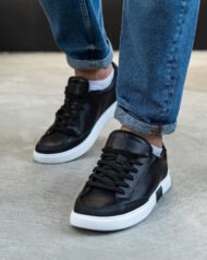 Кеди чоловічі VORTEX BLACK чорні на нозі вигляд збоку