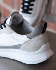 Чоловічі кросівки OBSIDIAN WHITE білі, задник крупний план