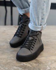 пропиши всю информацию для сео фото товар чоловічі ботинки URBAN GREY