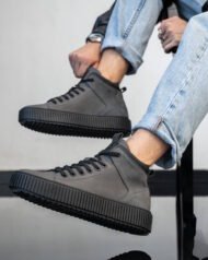 Чоловічі ботинки URBAN GREY сірі шкіряні боковий ракурс на нозі