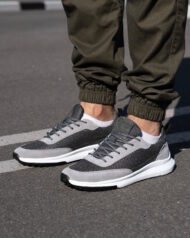 пропиши всю информацию для сео фото товара чоловічі кросівки GRAFIT AERO