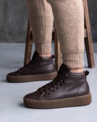 Чоловічі ботинки GLAM FOX коричневі шкіряні боковий профіль на нозі