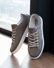 Пара сірих чоловічих кедів VORTEX GREY вигляд спереду